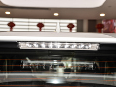 2024款 2.0L CVT四驱豪华PLUS版