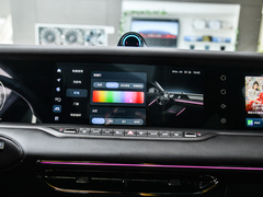 2025款 318 318km 后驱环游版