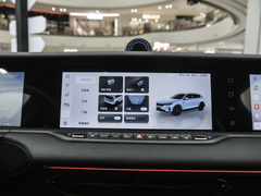 2025款 318 318km 后驱环游版