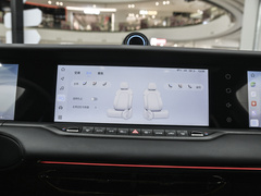 2025款 318 318km 后驱环游版