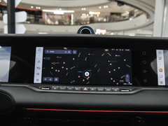 2025款 318 318km 后驱环游版