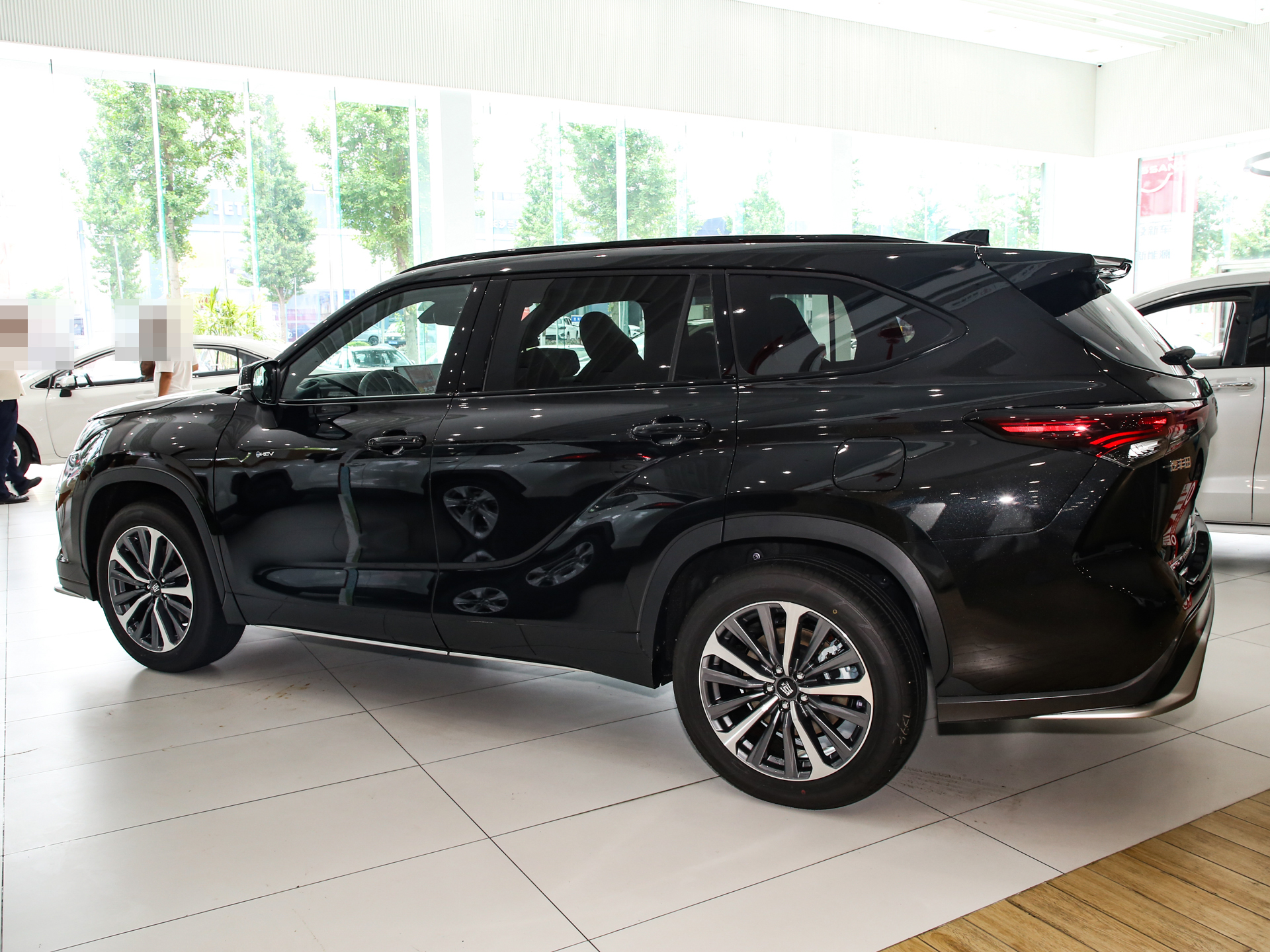 2024款 2.5L HEV四驱豪华版