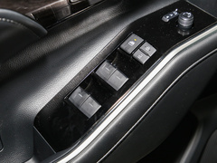 2024款 2.5L HEV四驱豪华版