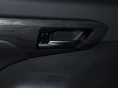 2024款 2.5L HEV四驱尊贵版
