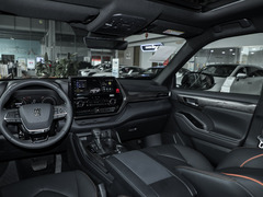 2024款 2.5L HEV四驱尊贵版