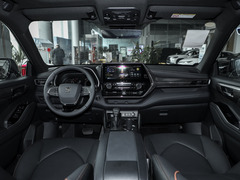 2024款 2.5L HEV四驱尊贵版