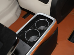 2023款 2.0T B25 长轴距豪华版