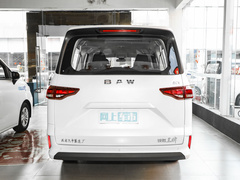 2024款 2.0L CNG精英版 7座