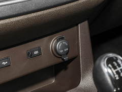 2024款 2.0L CNG精英版 7座