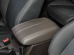 2024款 2.0L CNG精英版 7座