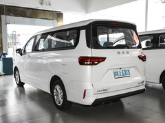 2024款 2.0L CNG中级营运舒适版 7座