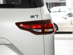 2024款 2.0L CNG中级营运舒适版 7座