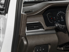 2024款 2.0L CNG中级营运舒适版 7座