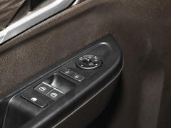 2024款 2.0L CNG中级营运舒适版 7座