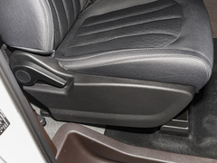 2024款 1.6L 长轴创富型 7座