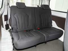 2024款 1.6L 长轴创富型 7座