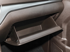 2024款 1.6L 长轴创富型 7座