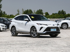 2024款 2.0L CVT两驱豪华PLUS版