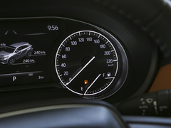 2024款 2.0L CVT两驱豪华PLUS版