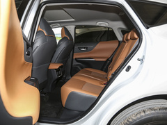 2024款 2.0L CVT两驱豪华PLUS版