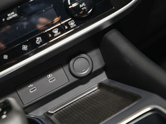 2024款 380VC-TURBO 两驱智享版 6座