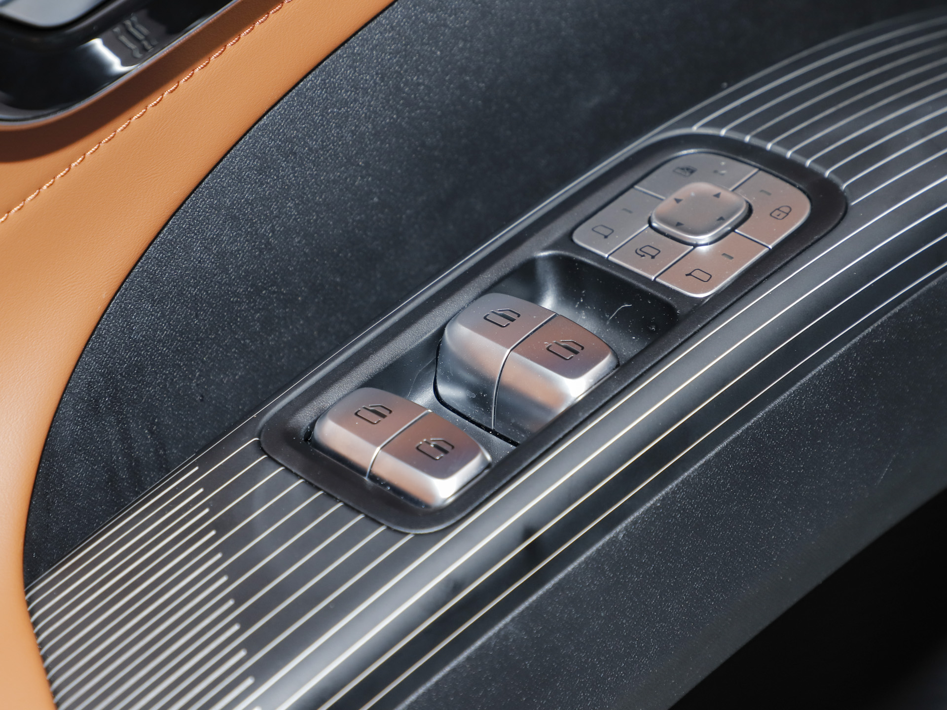 2026款 豹款 鲲鹏310TGDI 自动尊贵型