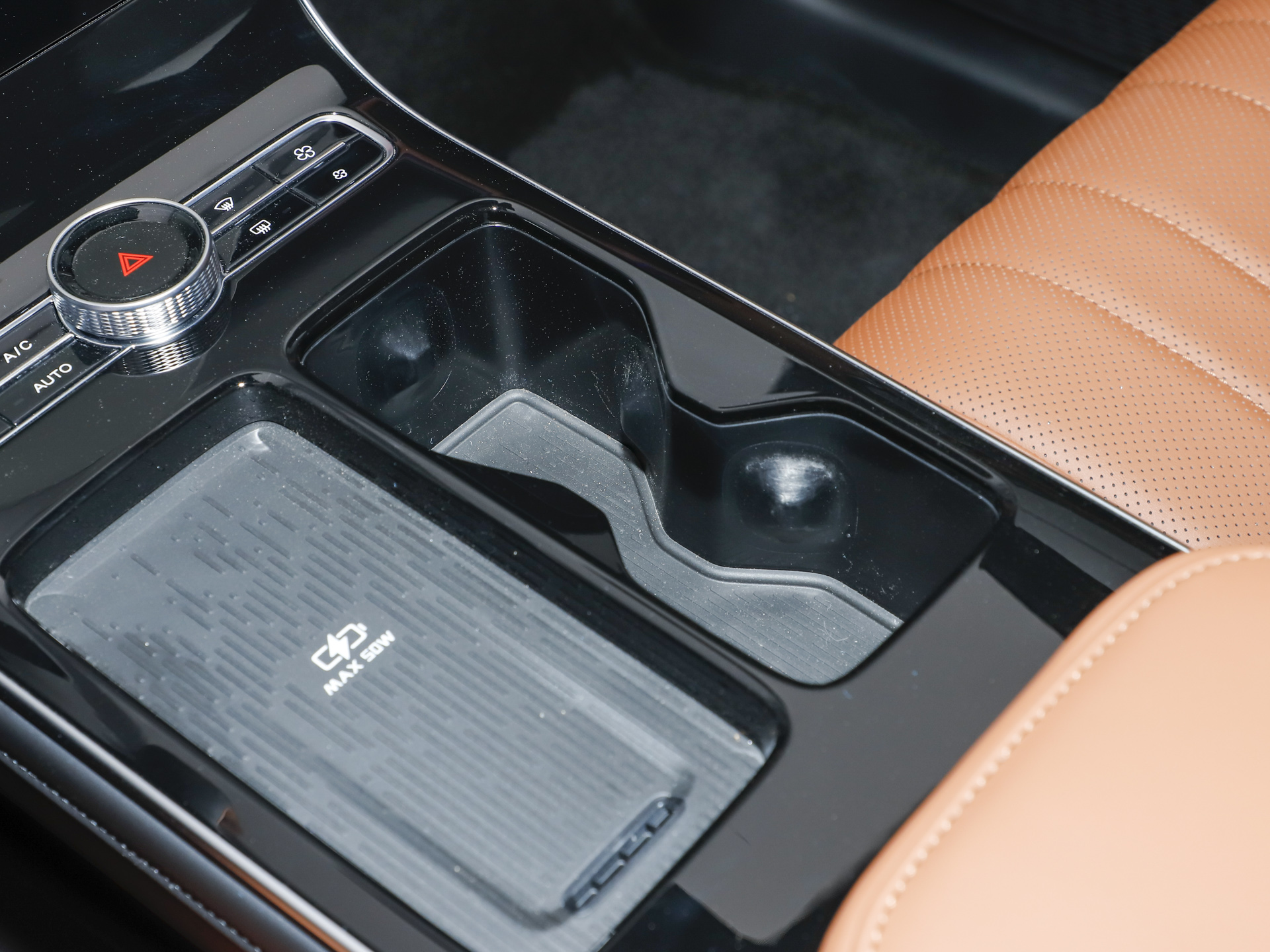 2026款 豹款 鲲鹏310TGDI 自动尊贵型