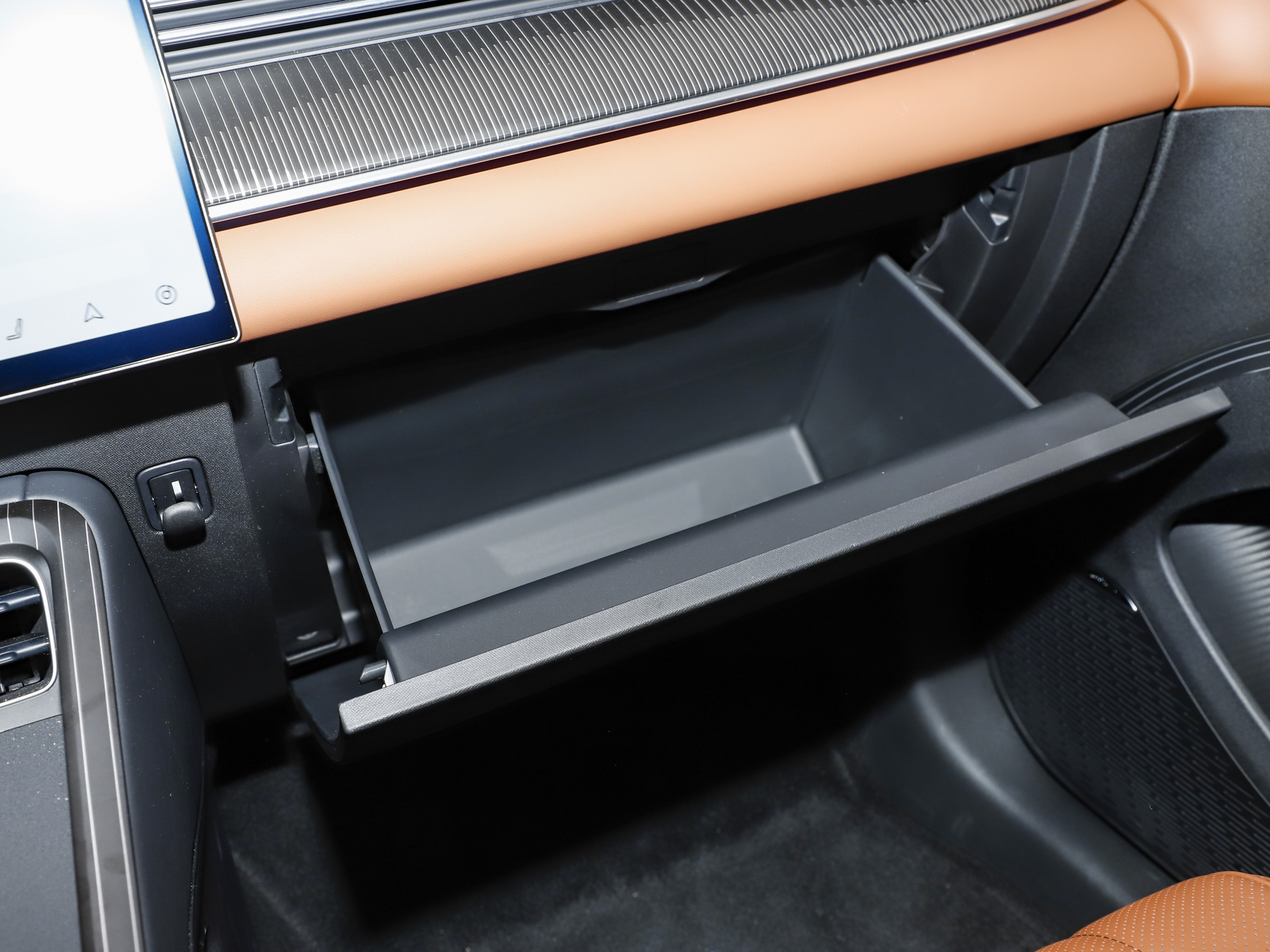 2026款 虎款 鲲鹏310TGDI 自动尊贵型