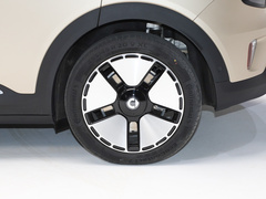 2025款 BRABUS 超能版