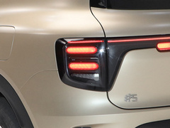 2025款 BRABUS 超能版