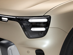 2025款 BRABUS 超能版