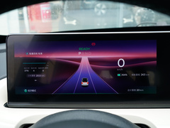 2024款 410km 灵犀尊享款