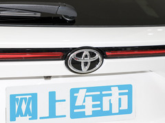 2024款 2.0L CVT两驱豪华版