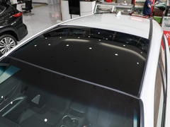 2024款 2.0L CVT两驱豪华版