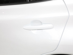 2024款 2.0L CVT两驱豪华版