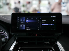 2024款 2.0L CVT两驱豪华版