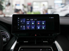 2024款 2.0L CVT两驱豪华版