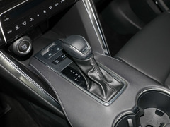 2024款 2.0L CVT两驱豪华版