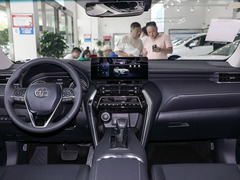 2024款 2.0L CVT两驱豪华版