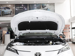2024款 2.0L CVT两驱豪华版