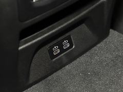 2024款 xDrive 30i M运动套装 