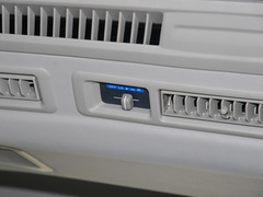 2024款 小客 長(zhǎng)軸中頂9座 寧德時(shí)代77.28kwh