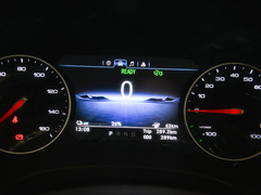 2024款 小客 長(zhǎng)軸中頂9座 寧德時(shí)代77.28kwh