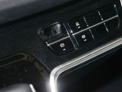 2024款 小客 長(zhǎng)軸中頂9座 寧德時(shí)代77.28kwh