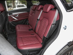 2024款 冠军版 1.5T DCT冠军MAX+ 7座 