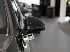 2024款 改款 E 300 L 时尚型