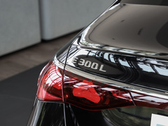 2024款 改款 E 300 L 时尚运动型