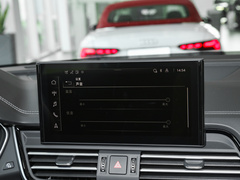 2025款 40 TFSI 豪华动感型