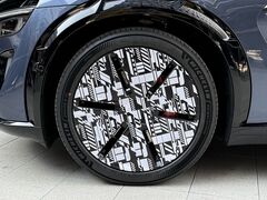 2025款  超长续航高性能四驱Max版