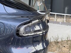 2025款  超長續(xù)航高性能四驅(qū)Max版